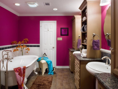 KITCHEN & BATHROOM