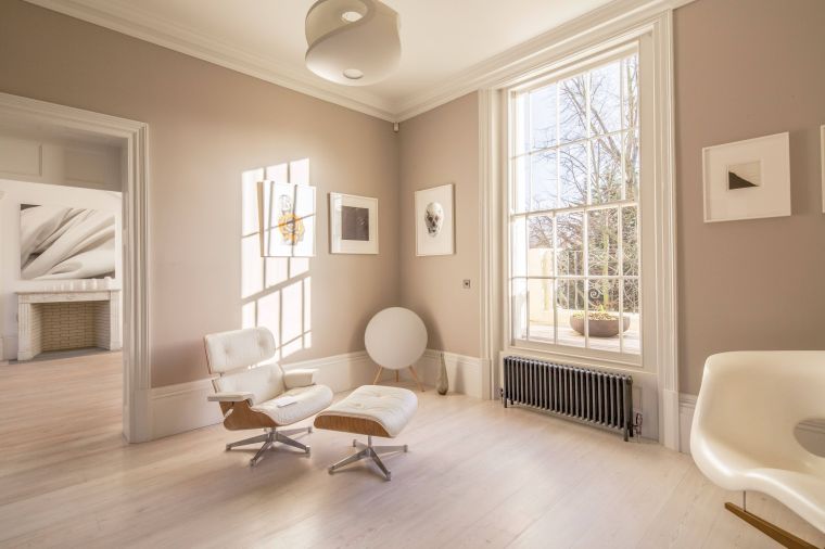 Акриловая краска для стен и потолков  Rich Pro 2000 Interior Flat Acrylic Wall Paint